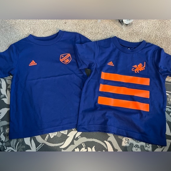 Two boys tops, Cincinnati, Adidas new 3T - Picture 1 of 3